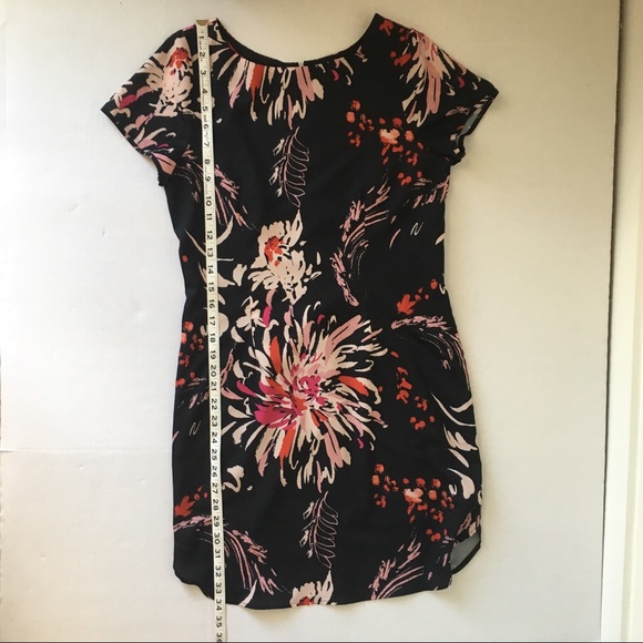 ✨5 FOR $25✨  NWOT Yumi Kim Elana Pink Floral Shift Dress - Picture 7 of 7